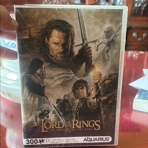NWT The  Lord of the Rings Puzzle